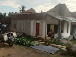 Puluhan Rumah Warga di Desa Baru Ranji Lampung Selatan Rusak Tersapu Angin Puting Beliung