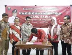 Tandatangani Komitmen Kinerja “Bang Radin”, Perangkat Daerah Harus Tingkatan Inovasi
