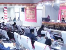 Rapat Paripurna, Thamrin Sampaikan LKPJ Bupati TA 2023 Dihadapan 36 Anggota DPRD Lamsel