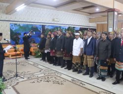 Lantik 51 Anggota Panwascam Terpilih, Wazzaki Tekankan Sinergitas Dan Jaga Kekompakan