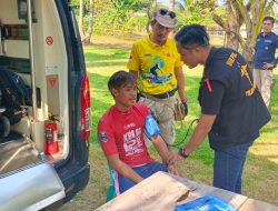 Subsatgas Dokkes Polda Lampung Berikan Fasilitas Layanan Kesehatan Atlet WSL Krui Pro 2024