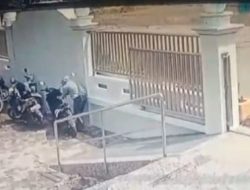 Terekam CCTV, Maling Motor di Masjid Al-Muhajirin saat Warga Sholat Zuhur Berjamaah
