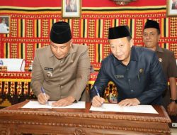 Delapan Fraksi DPRD Sahkan Ranperda Pertanggungjawaban Pelaksanaan APBD Lamsel TA 2023