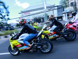 Dua Pebalap Pertamina Enduro VR46 Racing Team Parade Bareng Komunitas Klub Motor Bali