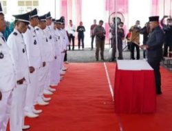 Bupati Nanang Ermanto Kukuhkan 11 Kepala Desa di Kecamatan Katibung
