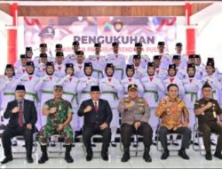 Sambut Hut RI ke-79,Bupati Lamsel Kukuhkan Anggota Paskibra