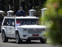 Menteri PKP Siap Gunakan Mobil Dinas Maung Pindad, Dorong Cinta Produk Lokal