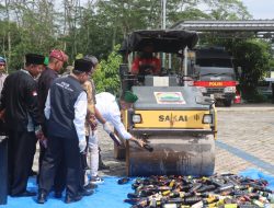Ratusan Botol Miras Dimusnahkan Jelang Malam Tahun Baru 2025