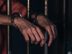 KPK Tahan Tiga Tersangka Korupsi Pengadaan Server dan Storage Telkomsigma