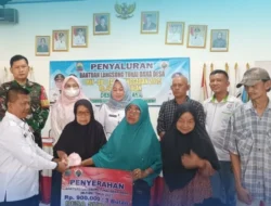 Pembagian BLT DD Tahap 2 Desa Sukajaya Dimulai, Warga Penerima Antusias