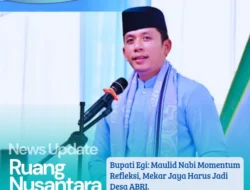 Sentuhan Hati Bupati Egi di Mekar Jaya: Maulid Nabi, Santunan Yatim, dan Janji Jalan Mulus