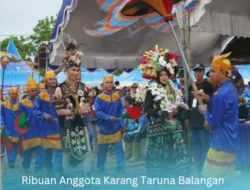 Ribuan Anggota Karang Taruna Balangan Meriahkan KKBWKT ke-36 di Banjarmasin